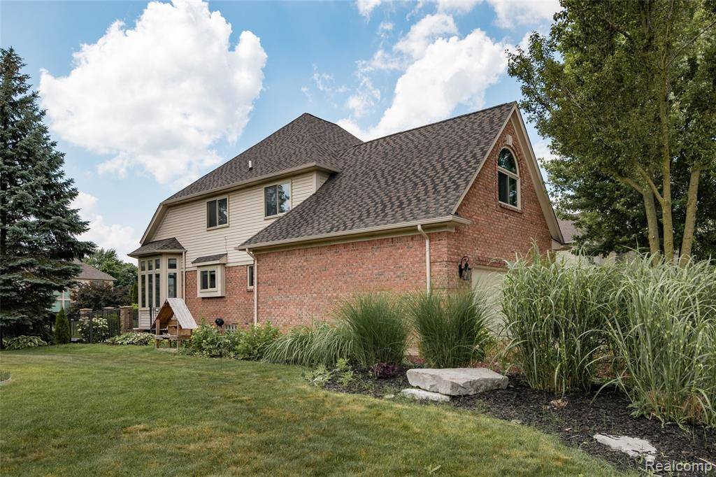 Macomb Twp, MI 48044,46431 Mariner Drive