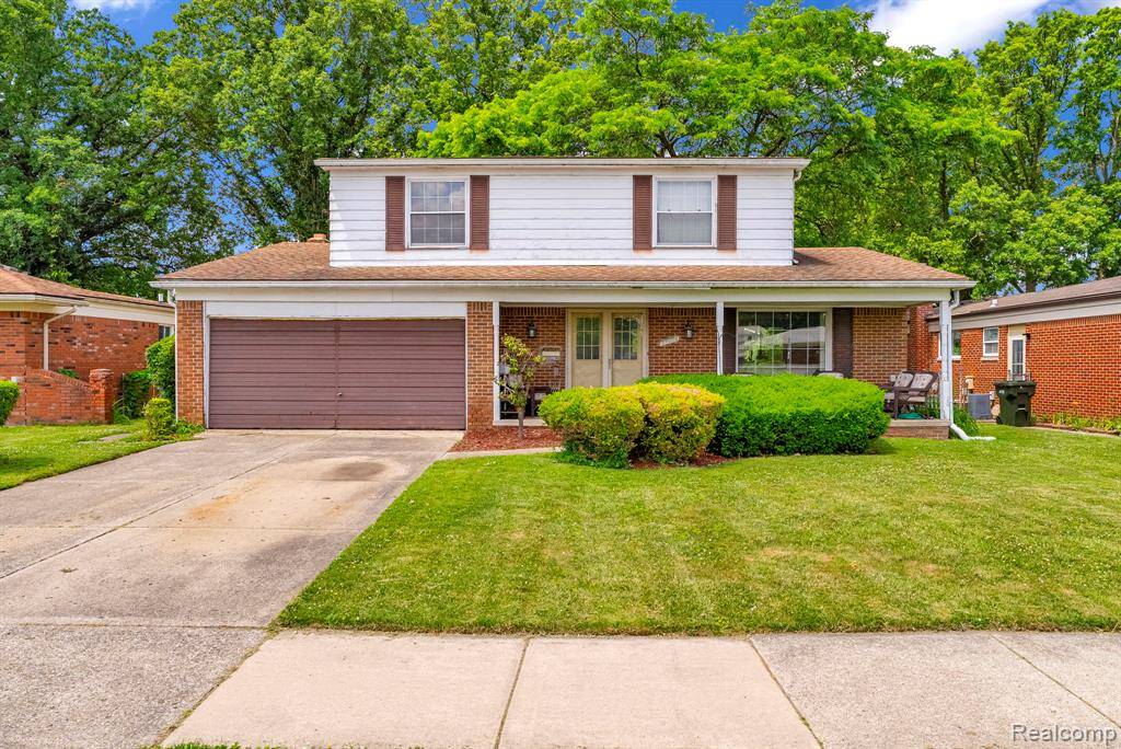 37405 Calka Drive, Sterling Heights, MI 48310