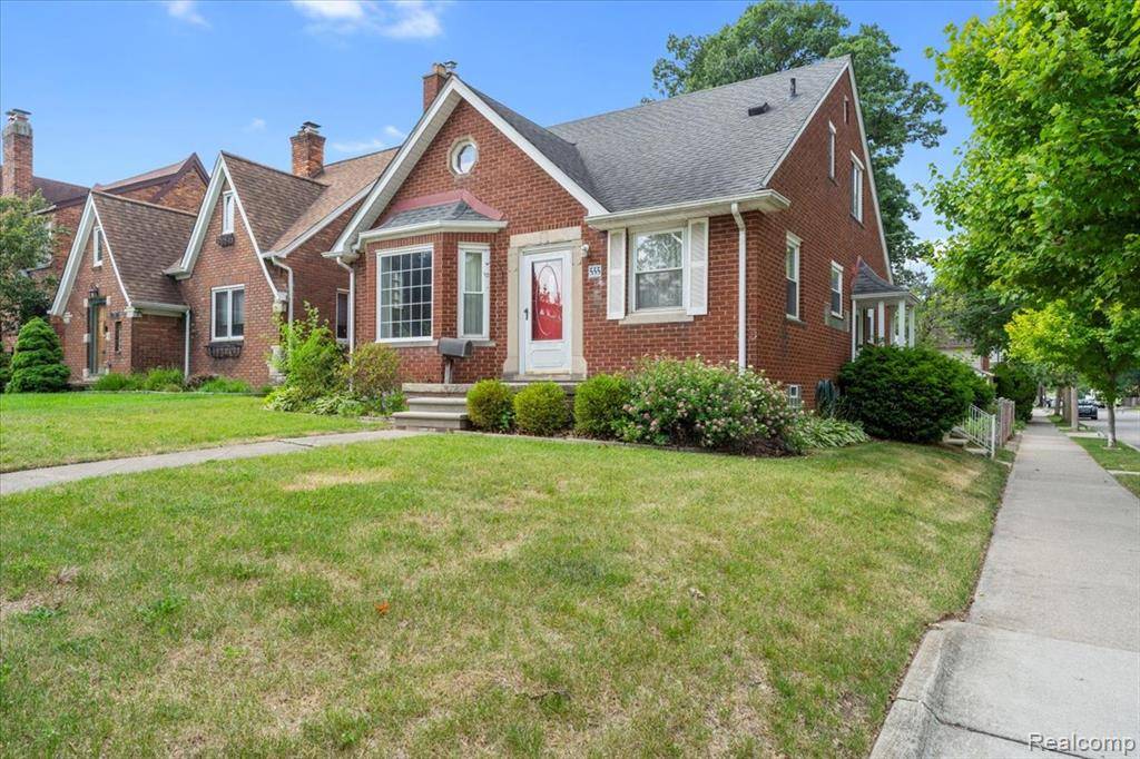 Dearborn, MI 48128,555 N Melborn Street