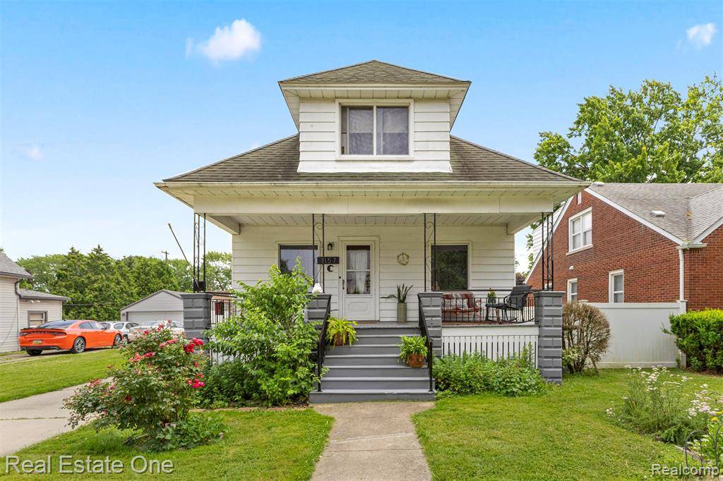 1157 Superior Boulevard, Wyandotte, MI 48192
