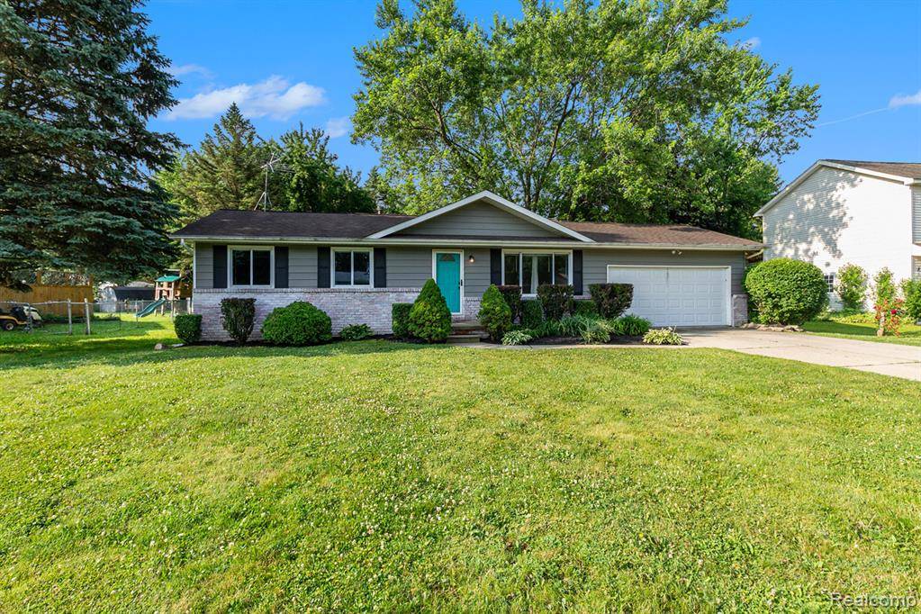 5496 Canonsburg Road, Grand Blanc, MI 48439