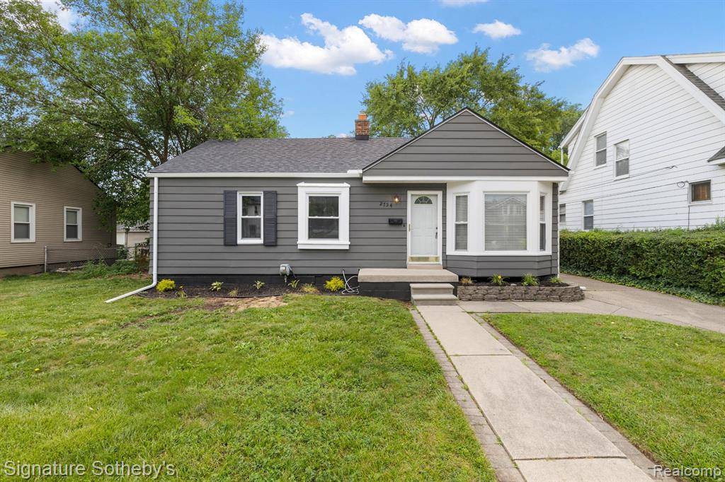 2754 Sunnyknoll Avenue, Berkley, MI 48072