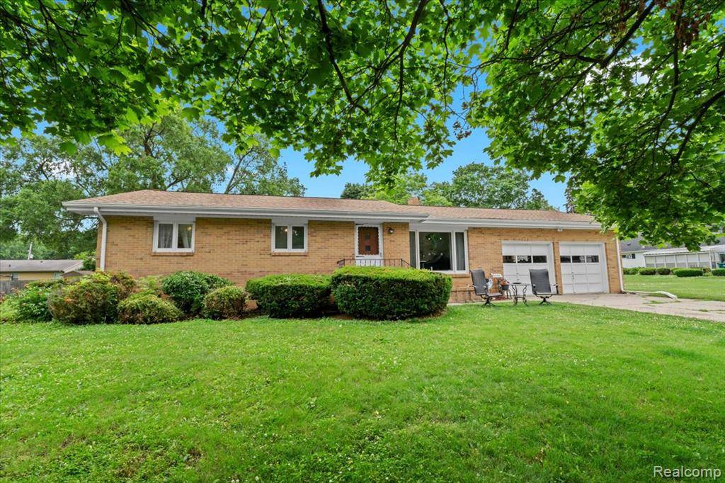 1000 Buckley Drive, Owosso, MI 48867