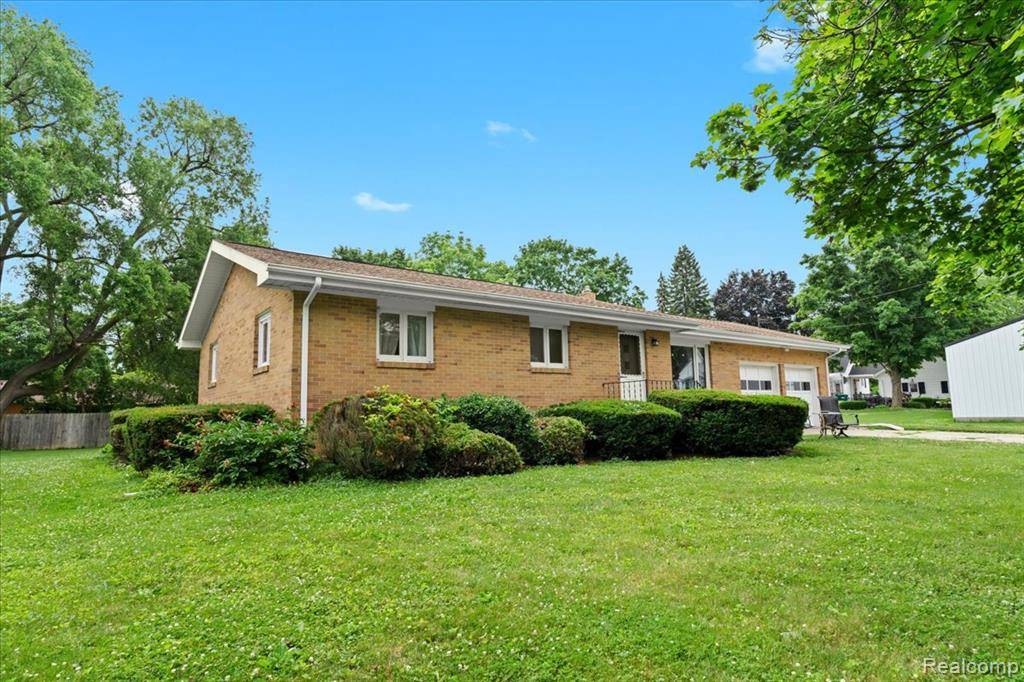Owosso, MI 48867,1000 Buckley Drive