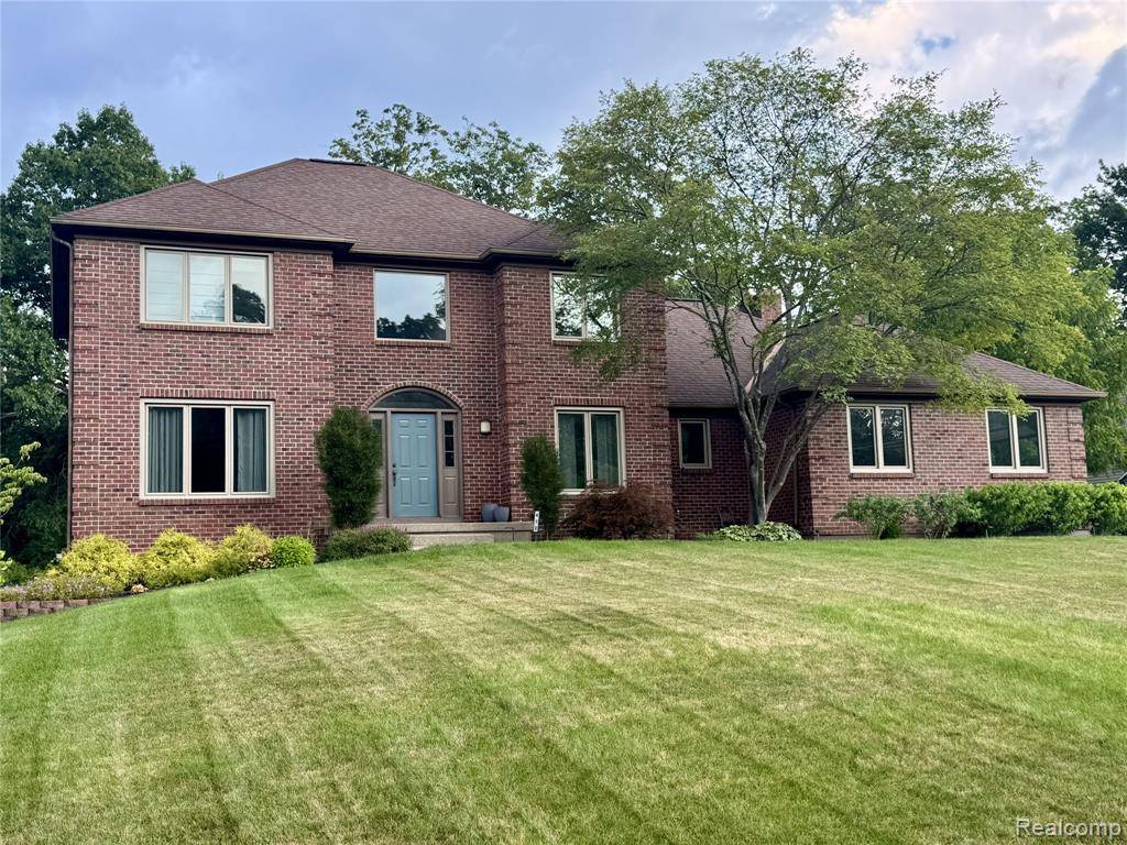 472 Ashton Court SE, Grand Rapids, MI 49546