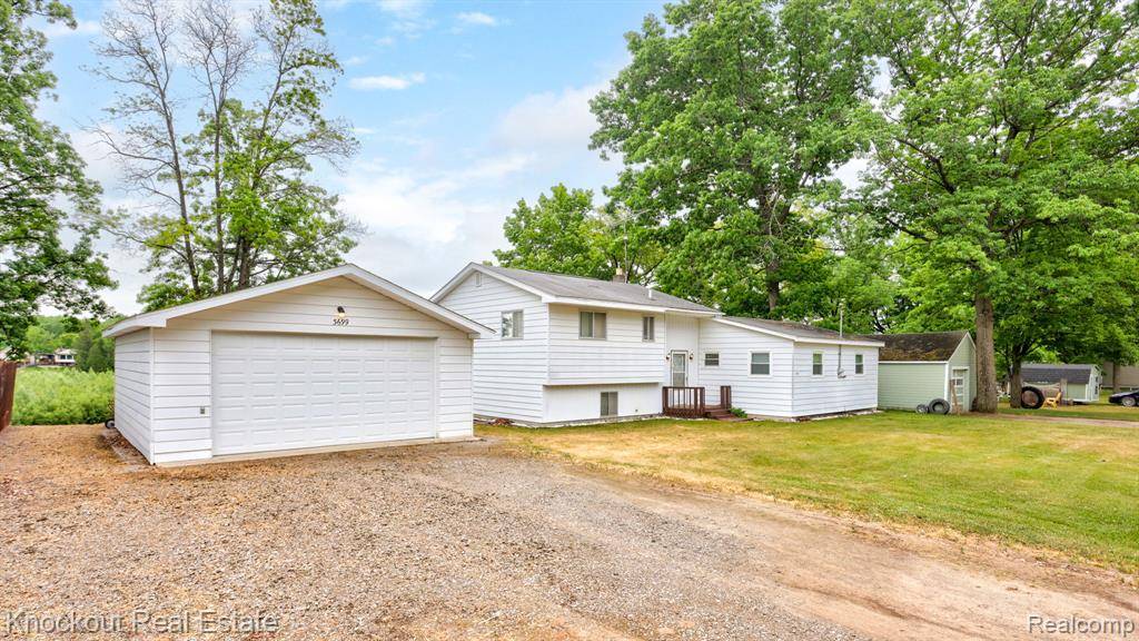 Billings Twp, MI 48612,3699 LAKEVIEW Drive