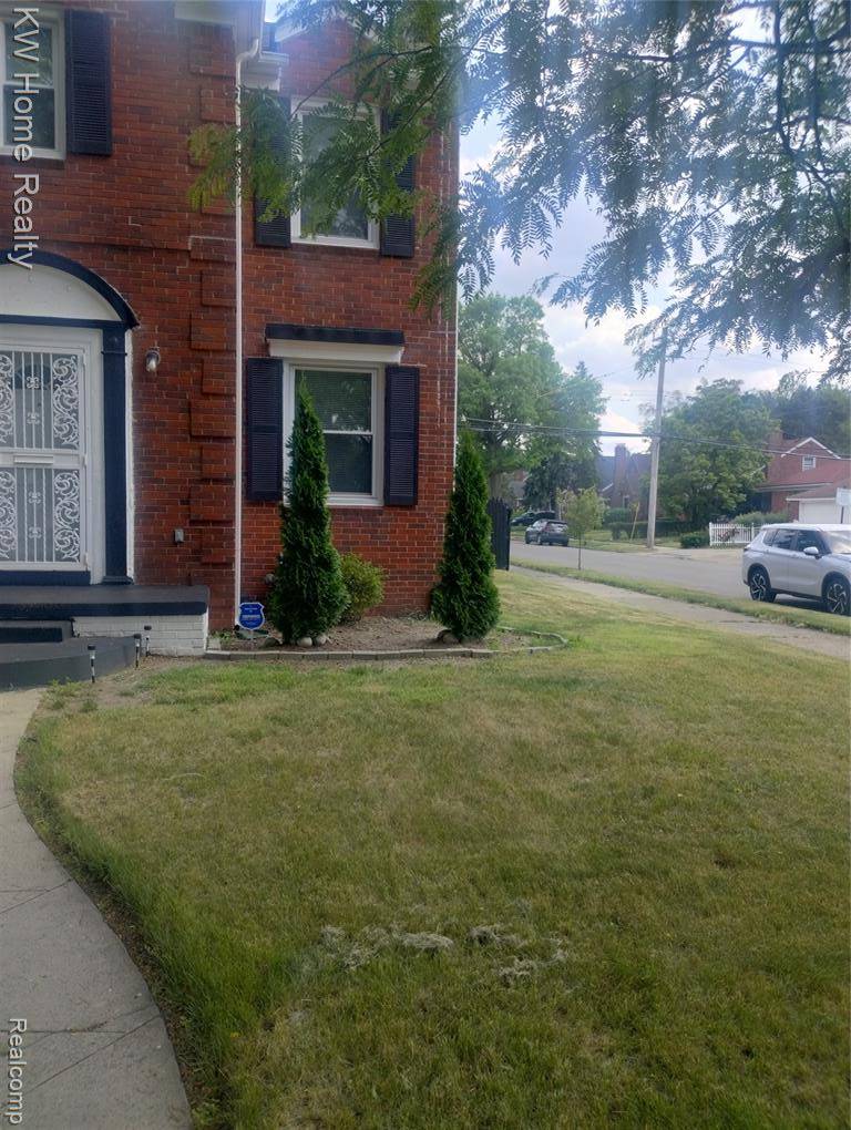 Detroit, MI 48235,13645 Vassar Avenue