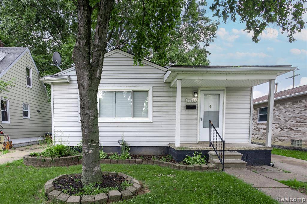 Eastpointe, MI 48021,22613 Raven Avenue