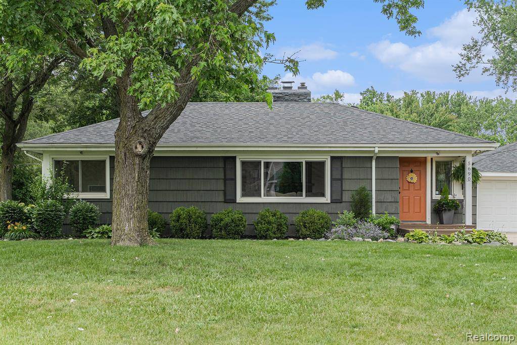 Independence Twp, MI 48346,5690 Corunna Avenue