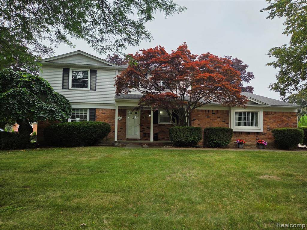 5379 Winchester Drive, Troy, MI 48085
