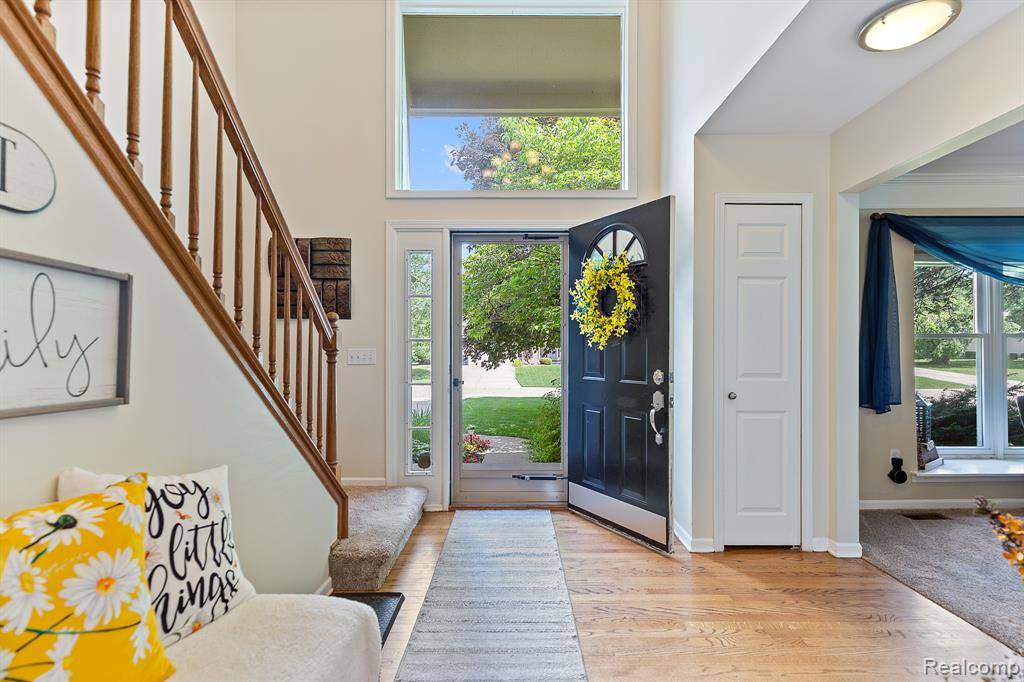 West Bloomfield Twp, MI 48324,7320 Willow Oak Drive