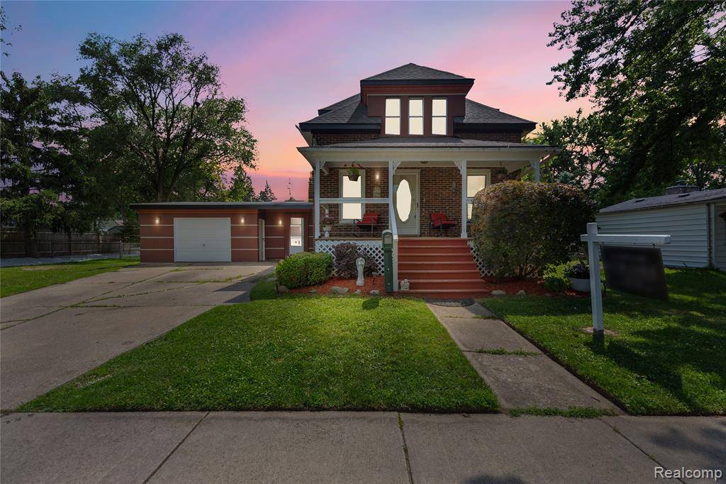 23700 Allor Street, St. Clair Shores, MI 48082