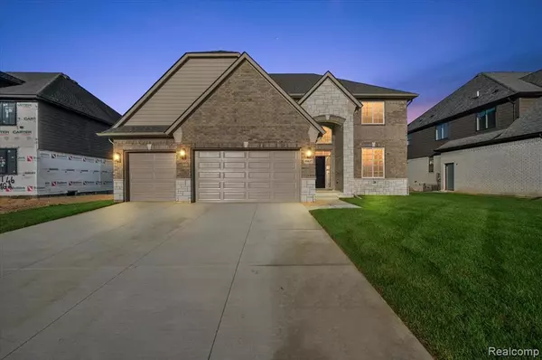 50637 Mistwood Drive, Macomb Twp, MI 48042