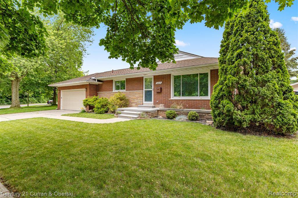 10018 Manor Avenue, Allen Park, MI 48101