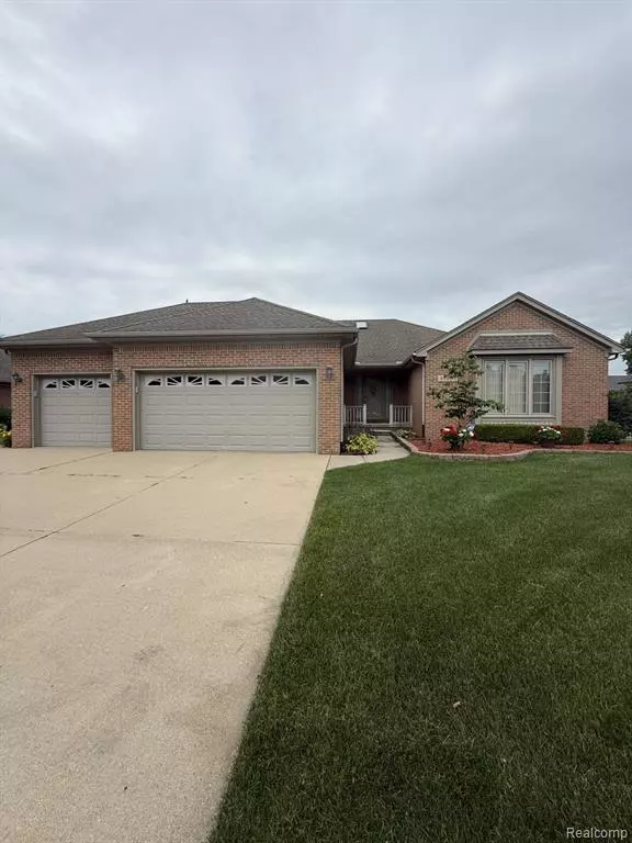 New Baltimore, MI 48047,35851 Ireneus Drive