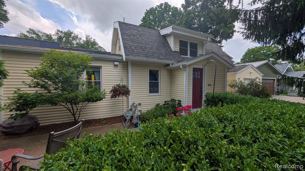 1490 South Boulevard, Ann Arbor, MI 48104