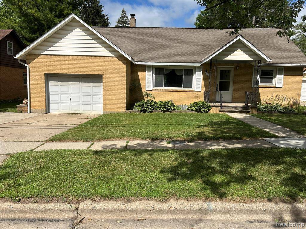 411 N Gould Street, Owosso, MI 48867