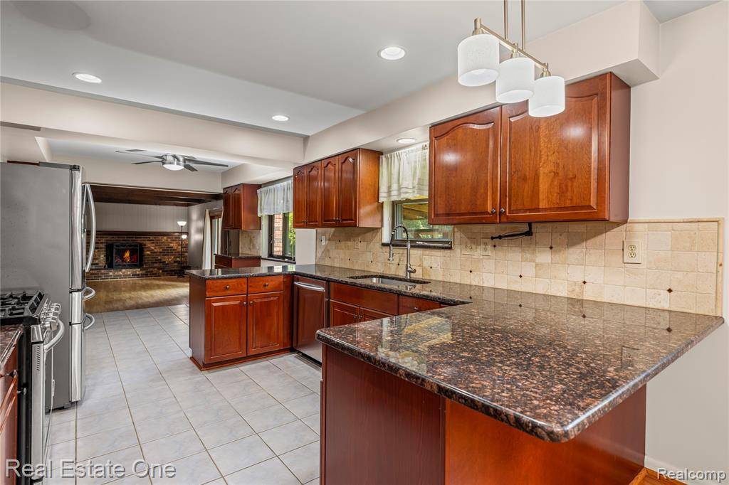Independence Twp, MI 48348,6995 Allen Hill Court