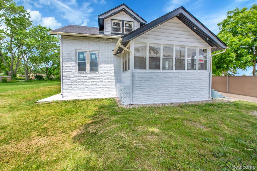 Rochester Hills, MI 48307,134 W Auburn Road