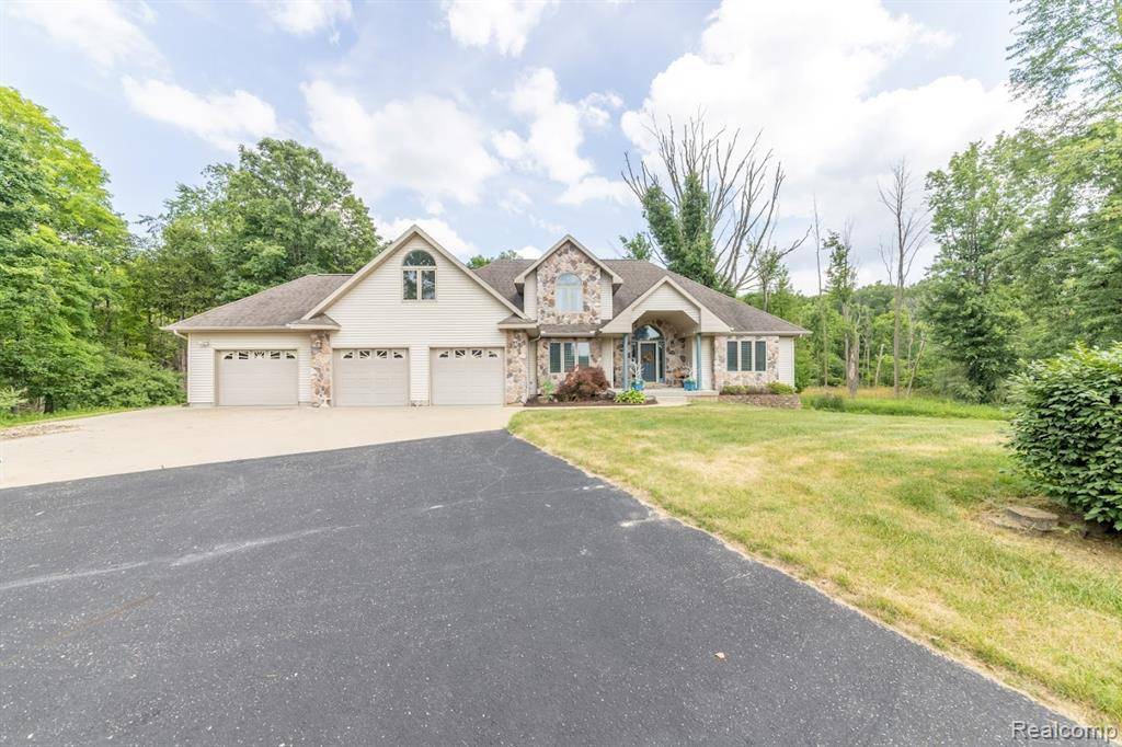 4695 Powell Drive, Mt. Pleasant, MI 48858