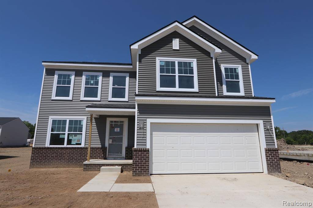 54759 HERON Circle, Chesterfield Twp, MI 48047