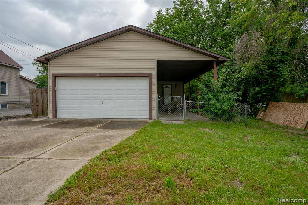 Monroe, MI 48161,1005 Bacon Street