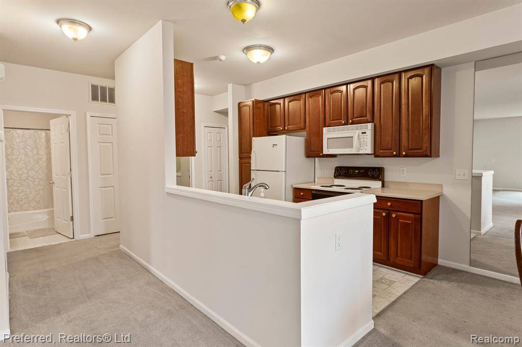 Canton Twp, MI 48188,2105 Arcadia Drive