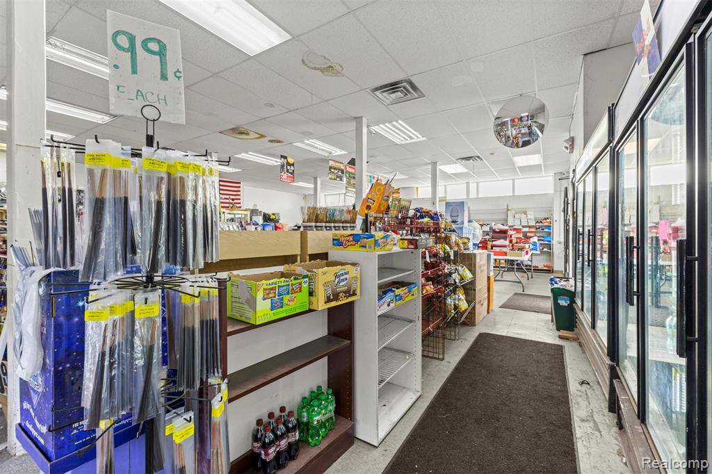 Westland, MI 48186,2379 S Venoy