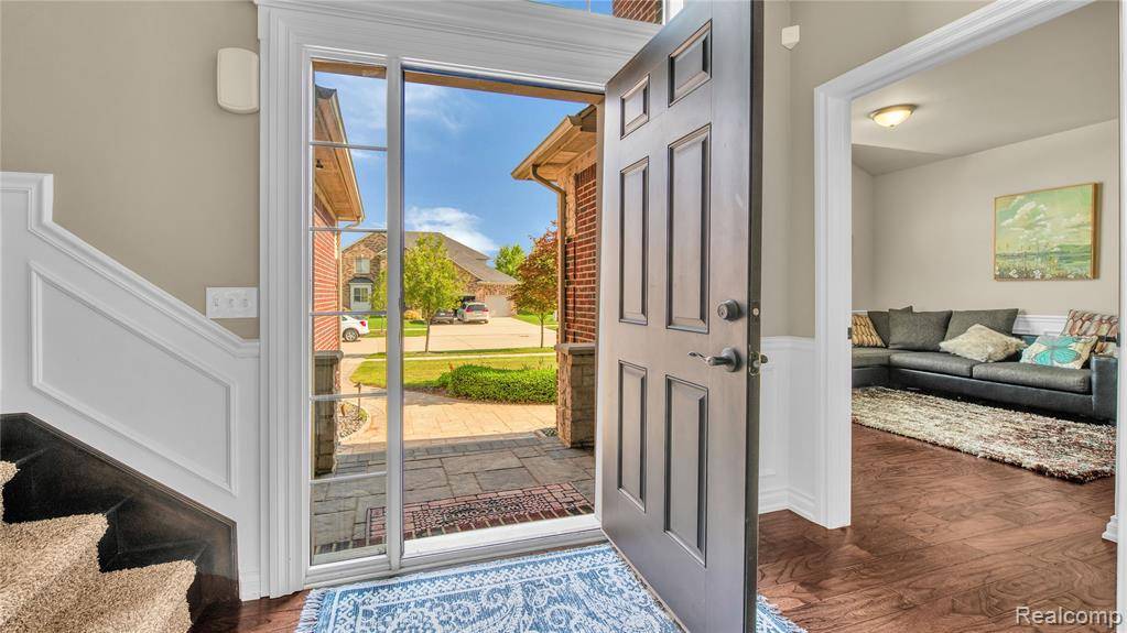 Macomb Twp, MI 48044,19492 SPRINGBROOK Drive