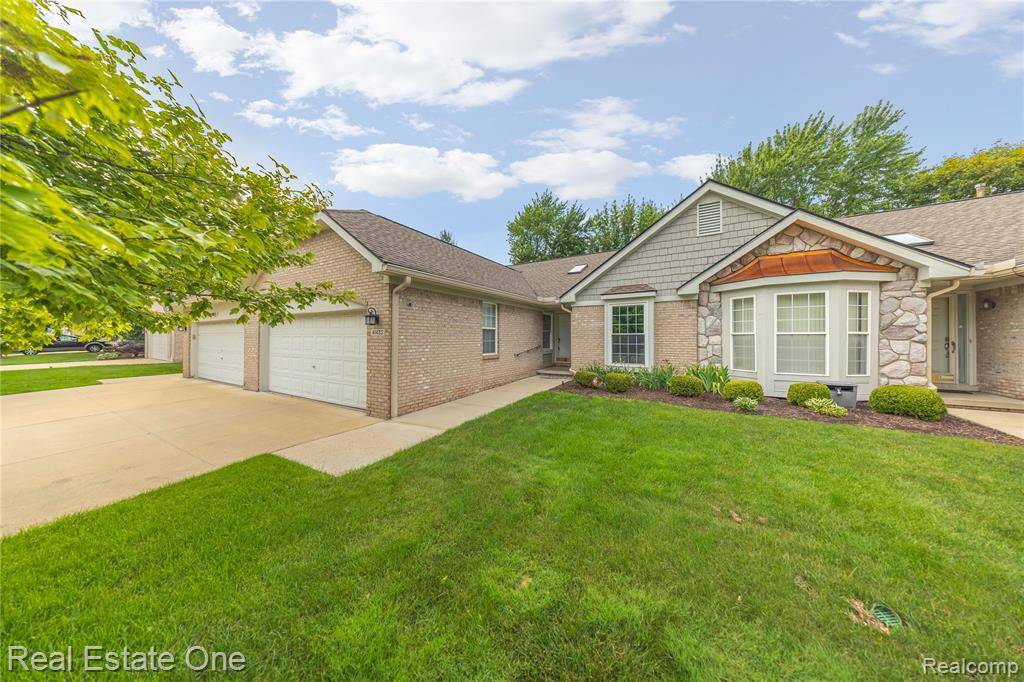 41432 Haggerty Woods Court, Canton Twp, MI 48187