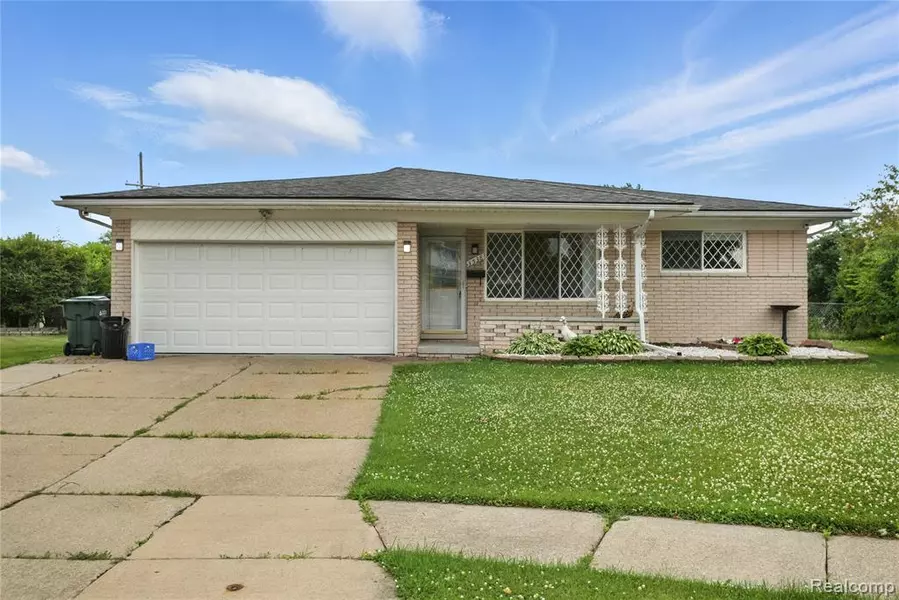 3538 Cero Drive, Sterling Heights, MI 48310