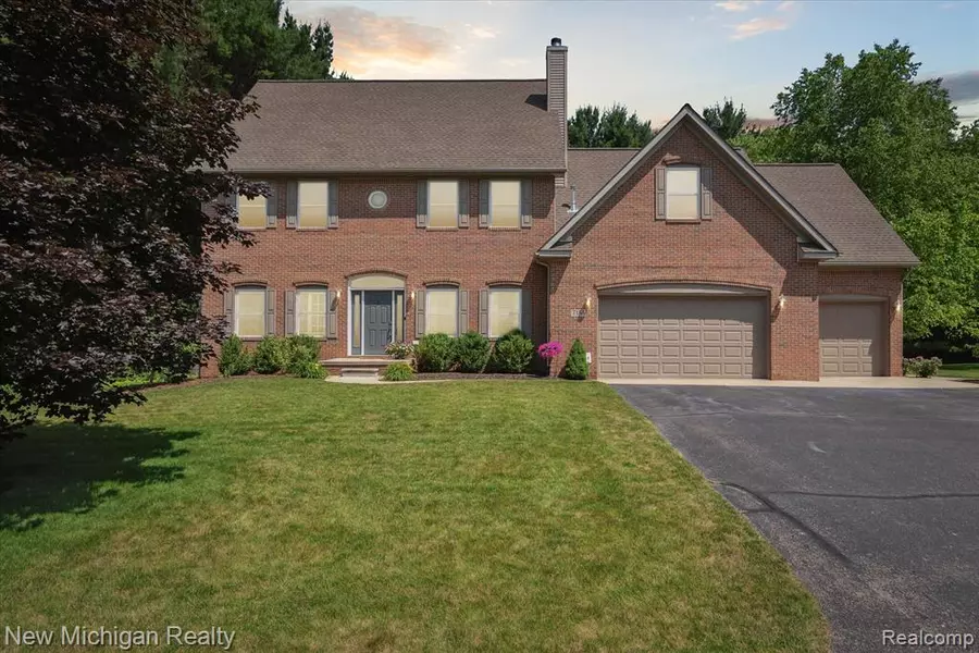 7155 Campbell Mills Court, Brighton, MI 48116