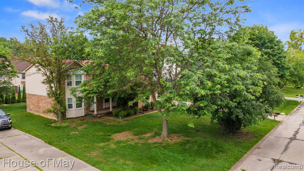 Farmington, MI 48335,37829 Stableview Drive