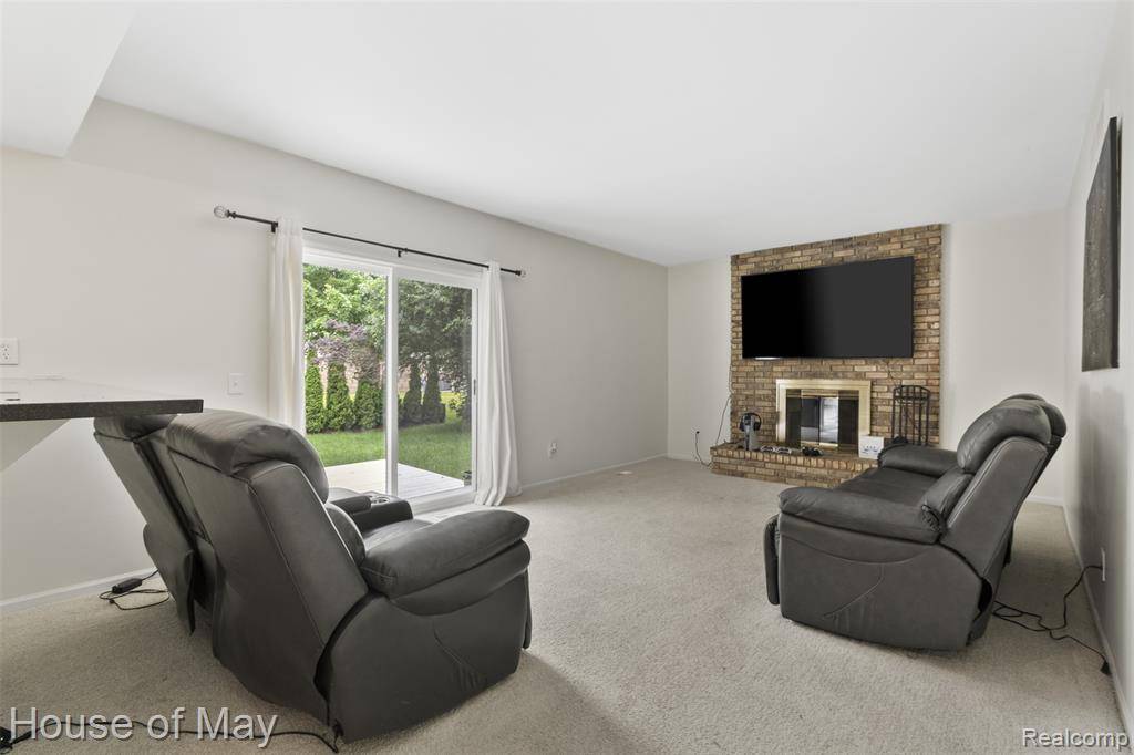 Farmington, MI 48335,37829 Stableview Drive