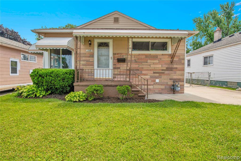 1281 Grant Avenue, Lincoln Park, MI 48146