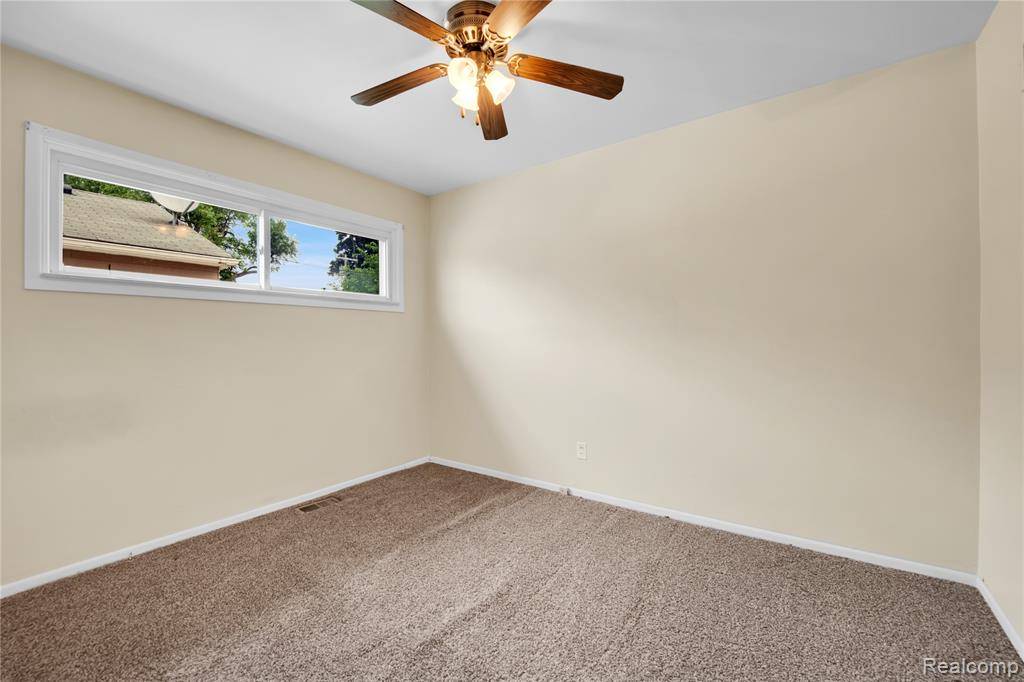 Lincoln Park, MI 48146,1281 Grant Avenue