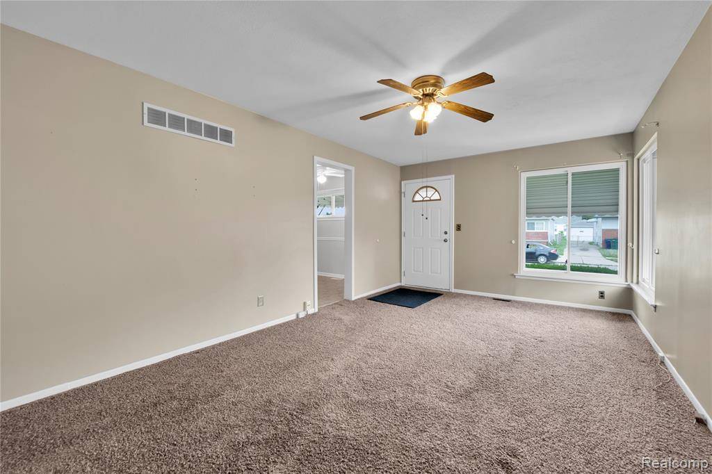 Lincoln Park, MI 48146,1281 Grant Avenue