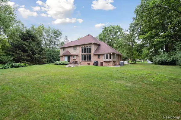 White Lake Twp, MI 48383,5993 Rosewood Parkway