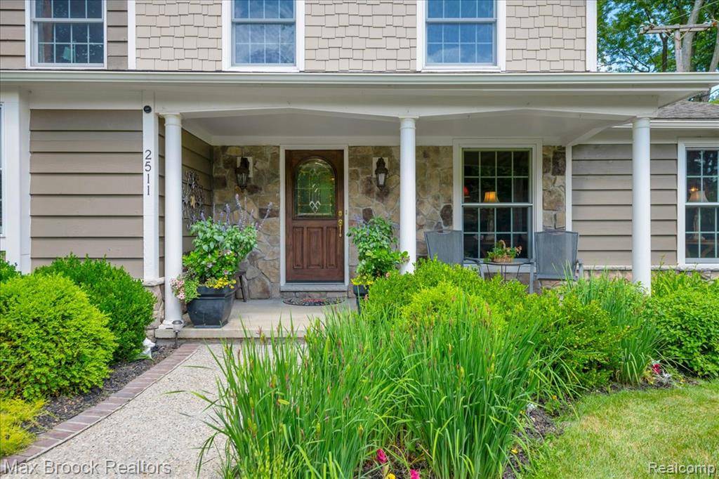 West Bloomfield Twp, MI 48324,2511 Birch Harbor Lane