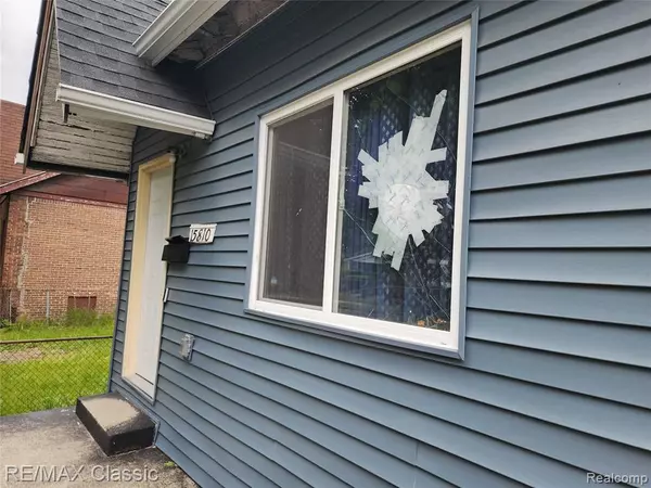 Detroit, MI 48238,15810 Prairie Street