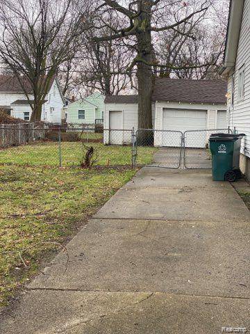 Hazel Park, MI 48030,1211 E MADGE Avenue