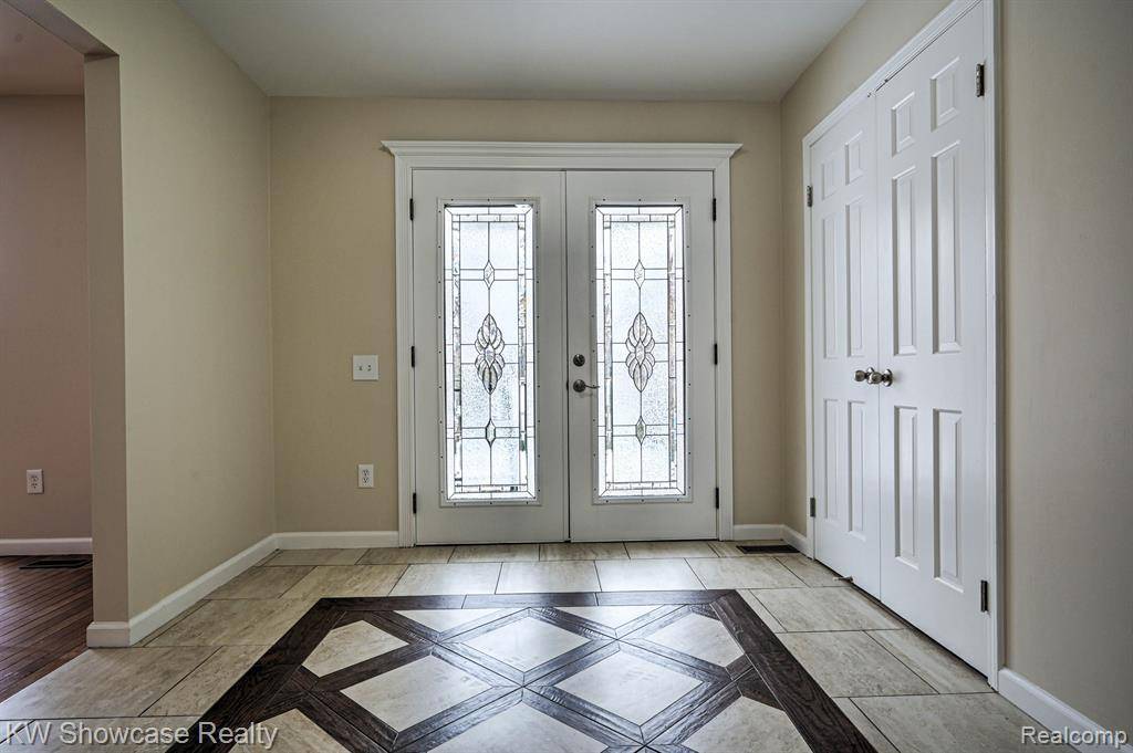 West Bloomfield Twp, MI 48323,4238 STILL MEADOW Lane