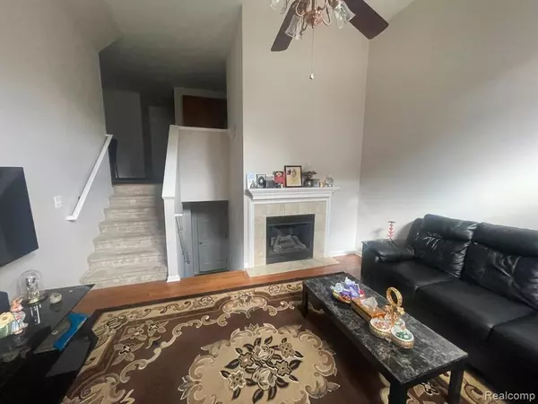 Dearborn, MI 48124,22264 ABBEY Lane