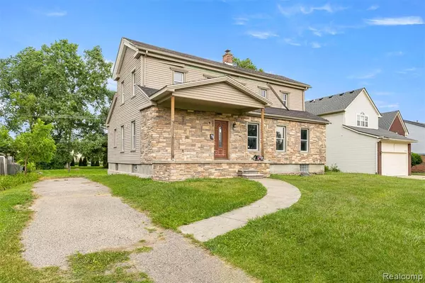 29950 6 Mile Road,  Livonia,  MI 48152