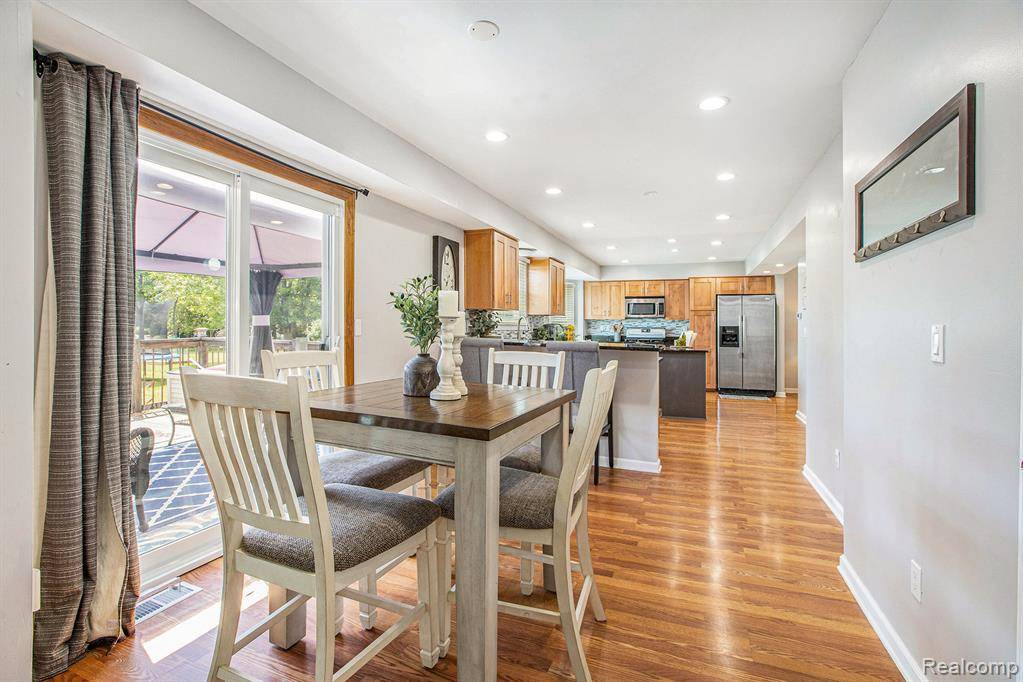 Belleville, MI 48111,45209 Greenbriar Drive