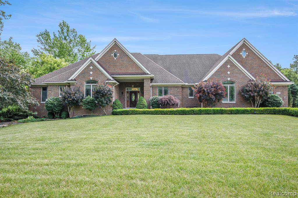 8670 Country Manor Drive, Bruce Twp, MI 48065
