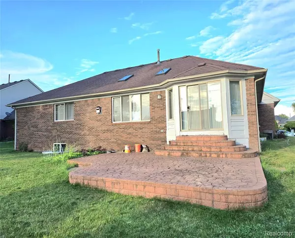 Macomb Twp, MI 48044,46877 Twin City Trail