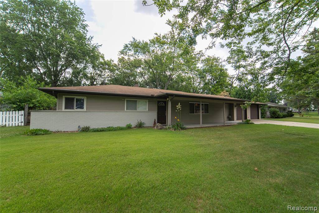 3238 Homestead Drive, Waterford Twp, MI 48329