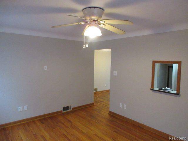 Redford Twp, MI 48240,20404 WAKENDEN