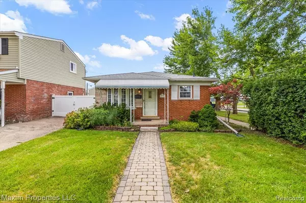 Wyandotte, MI 48192,3939 15th Street